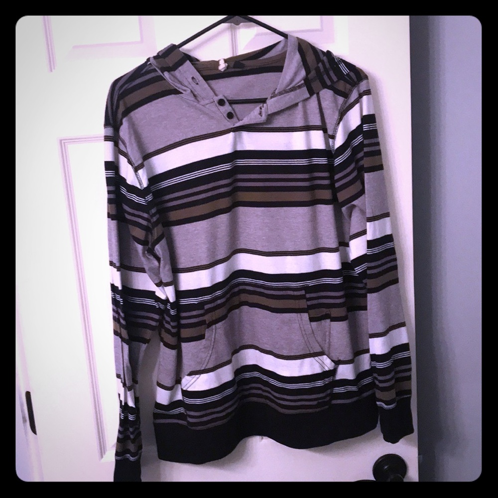 Univibe XL long sleeved hoodie